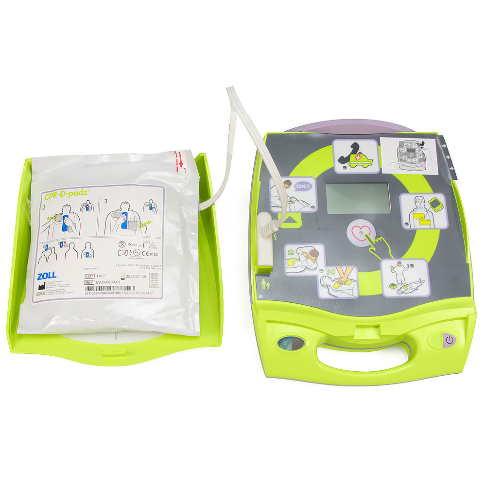 ZOLL AED PLUS COMPLETE PACKAGE WITH TOURNIQUET/BANDAGE